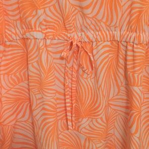 GAP Dresses - Fun leaf patterned dress GAP Dresses - Fun leaf patterned dress